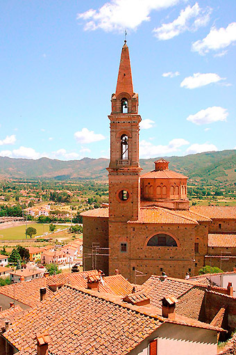 Visit Tuscany | Monuments and historic center of Castiglion Fiorentino