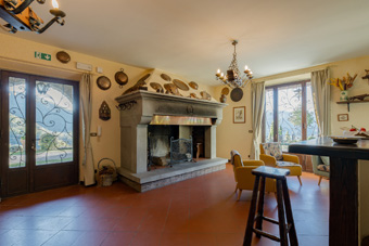Tuscan country house photos | Pictures and images of a farm house in Arezzo